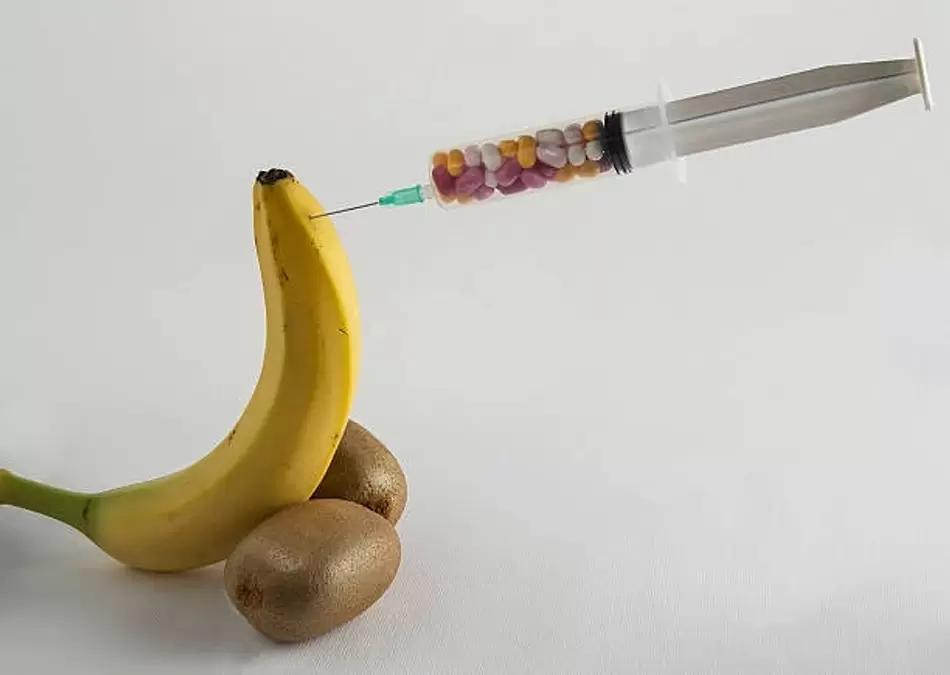 injectable penis enlargement on the example with a banana